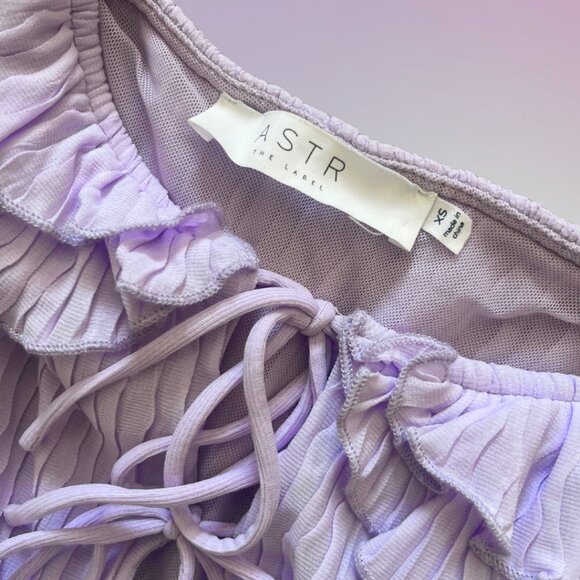 ASTR the Label Ruffle Top - Picture 2 of 4